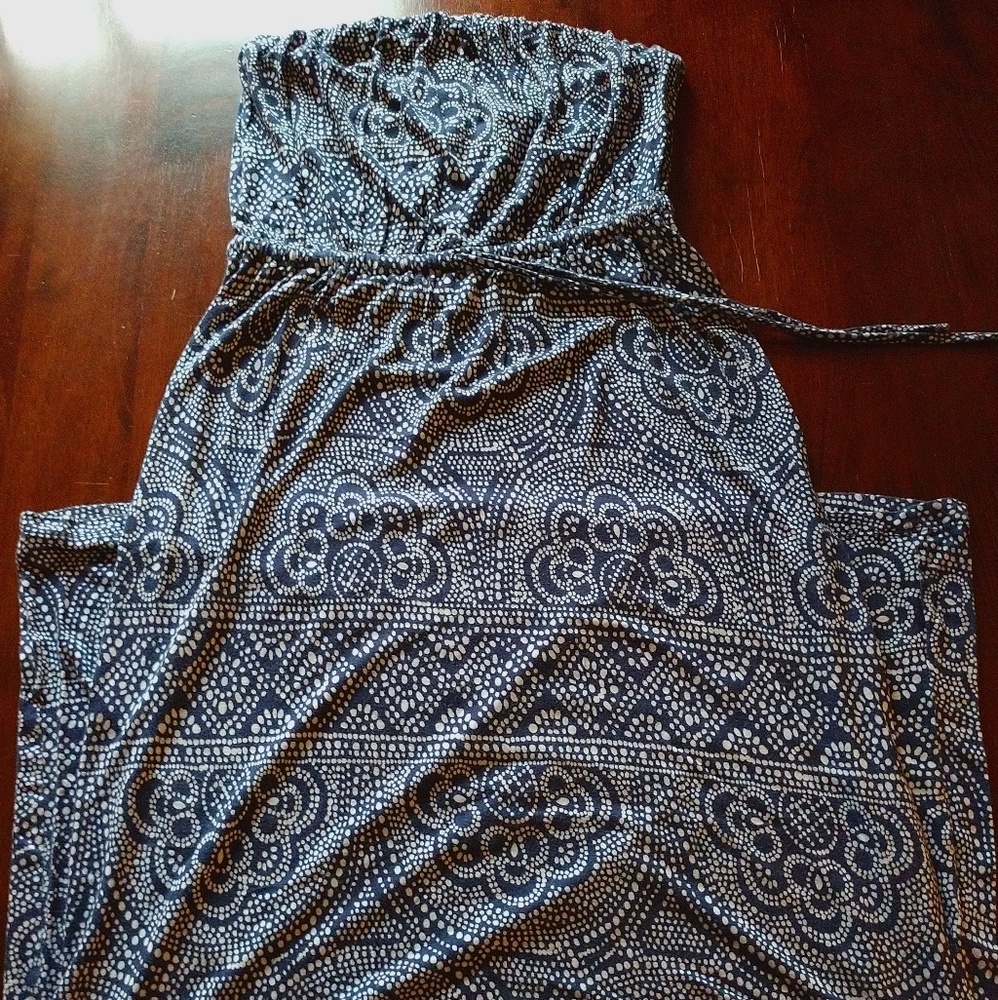 Old Navy strapless maxi dress